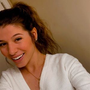 Meet your Posher, Sophia